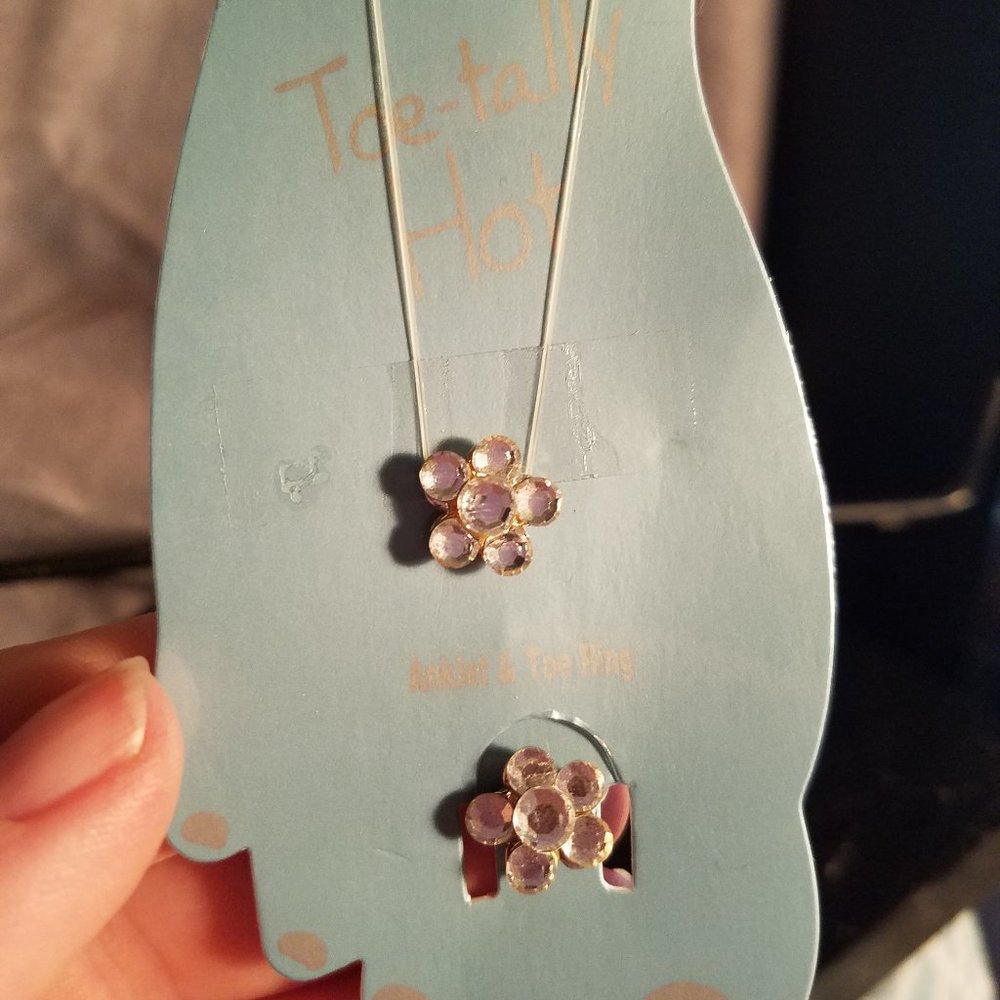 Anklet & Toe ring by Gigi in style